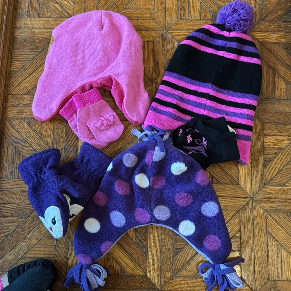Little girls winter hat and gloves lot - Picture 12 of 15